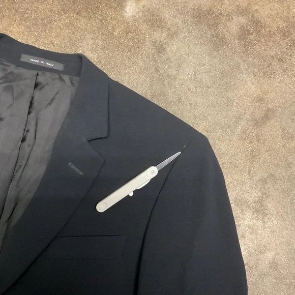 Emporio Armani Sean Line Blazer Black Virgin Wool Made in Italy – Fits M